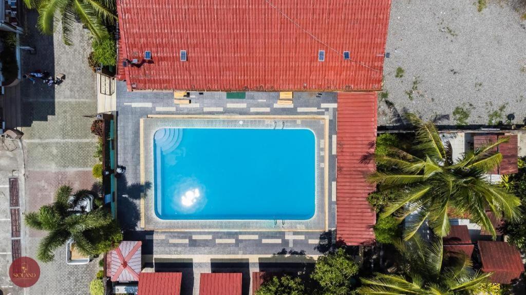 Quezon Premier Hotel Лусена Екстер'єр фото